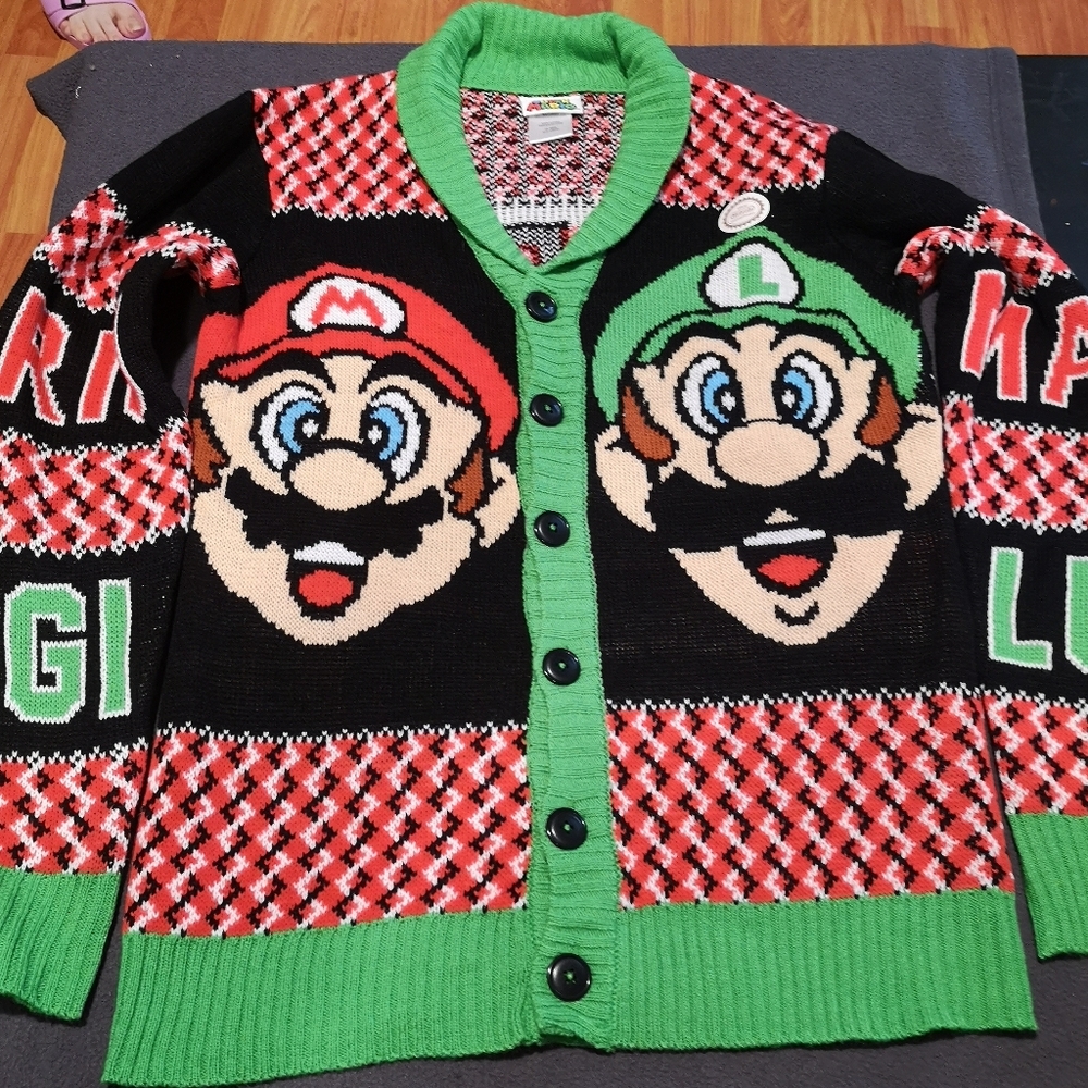 Nintendo sweater